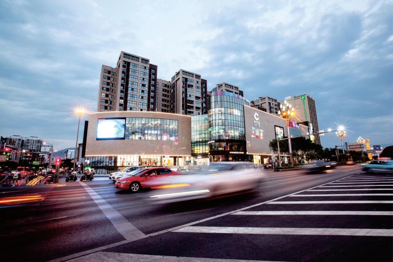 Holiday Inn Express - Xichang City Center By Ihg Екстер'єр фото