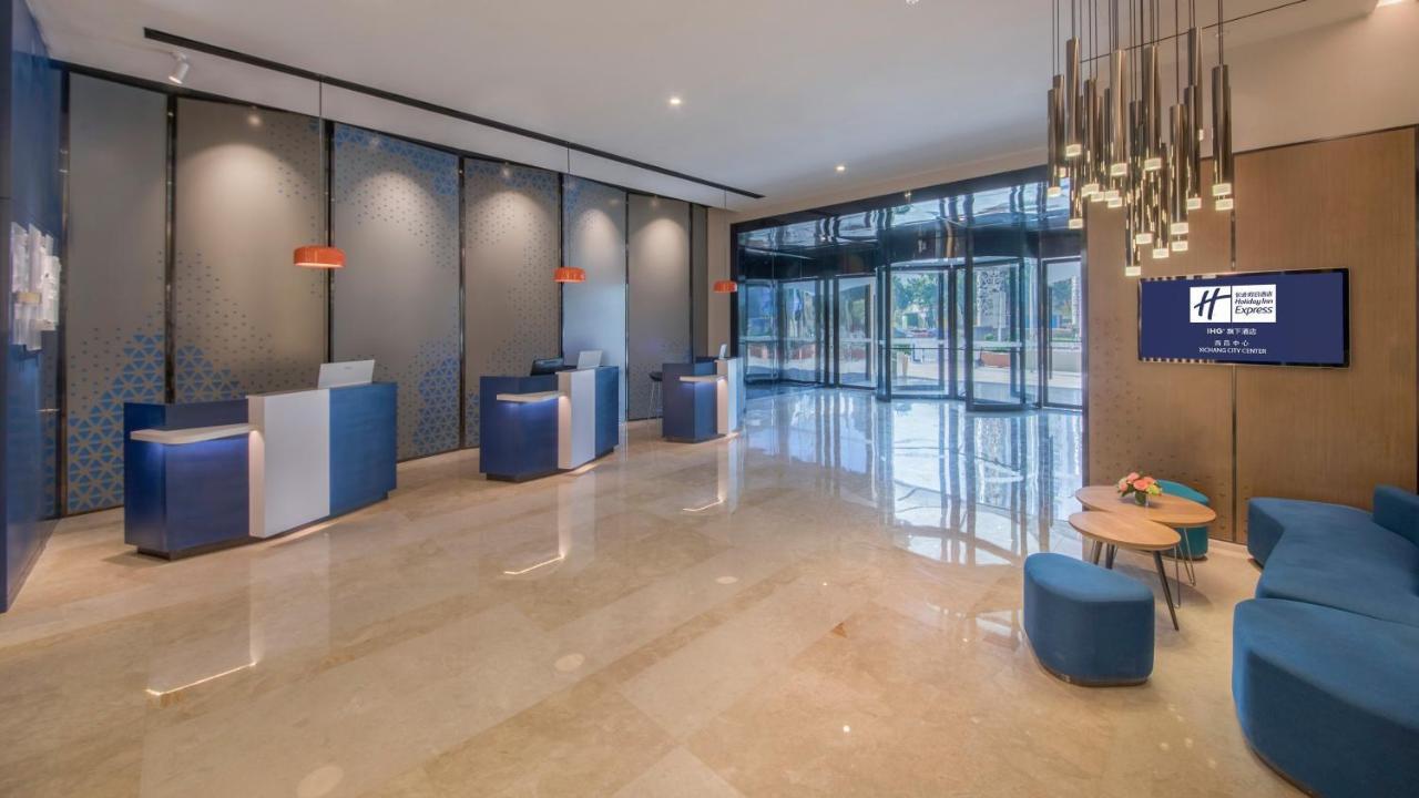 Holiday Inn Express - Xichang City Center By Ihg Екстер'єр фото