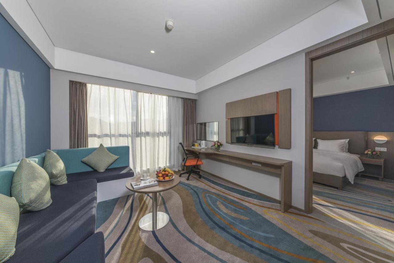 Holiday Inn Express - Xichang City Center By Ihg Екстер'єр фото