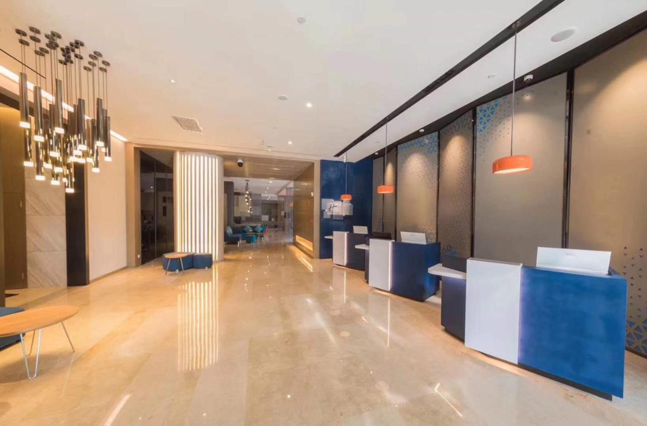 Holiday Inn Express - Xichang City Center By Ihg Екстер'єр фото